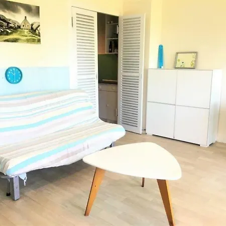 شقة ! Proche Plage Et Commerces, Studio Ideal ! *