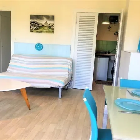 ! Proche Plage Et Commerces, Studio Ideal ! لو بولين