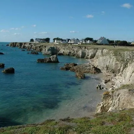 شقة ! Proche Plage Et Commerces, Studio Ideal ! لو بولين